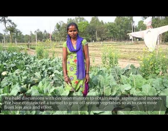 Ramkali Devi Mahato learns vegetables farming skill