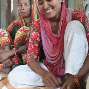 Women Farmers' group member in Gujara Rautahat learns GALS